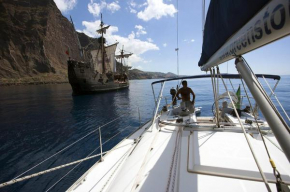 Charming Boat in Funchal with Sea View